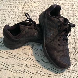 Women’s Nike shoes